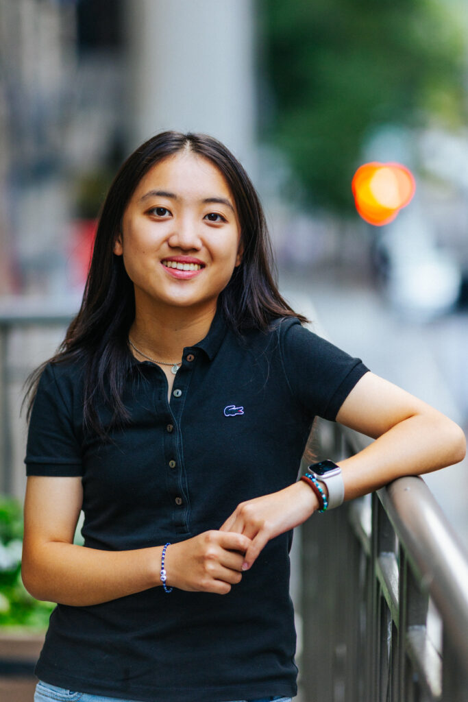 Yue Qian Zhang